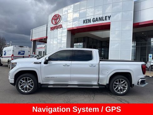 Used 2022 GMC Sierra 1500 Denali image 3