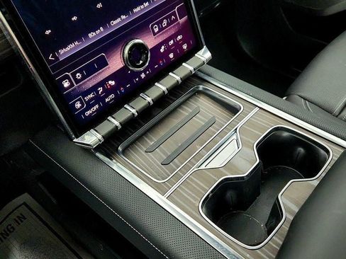 Used 2025 GMC Sierra EV Denali image 15