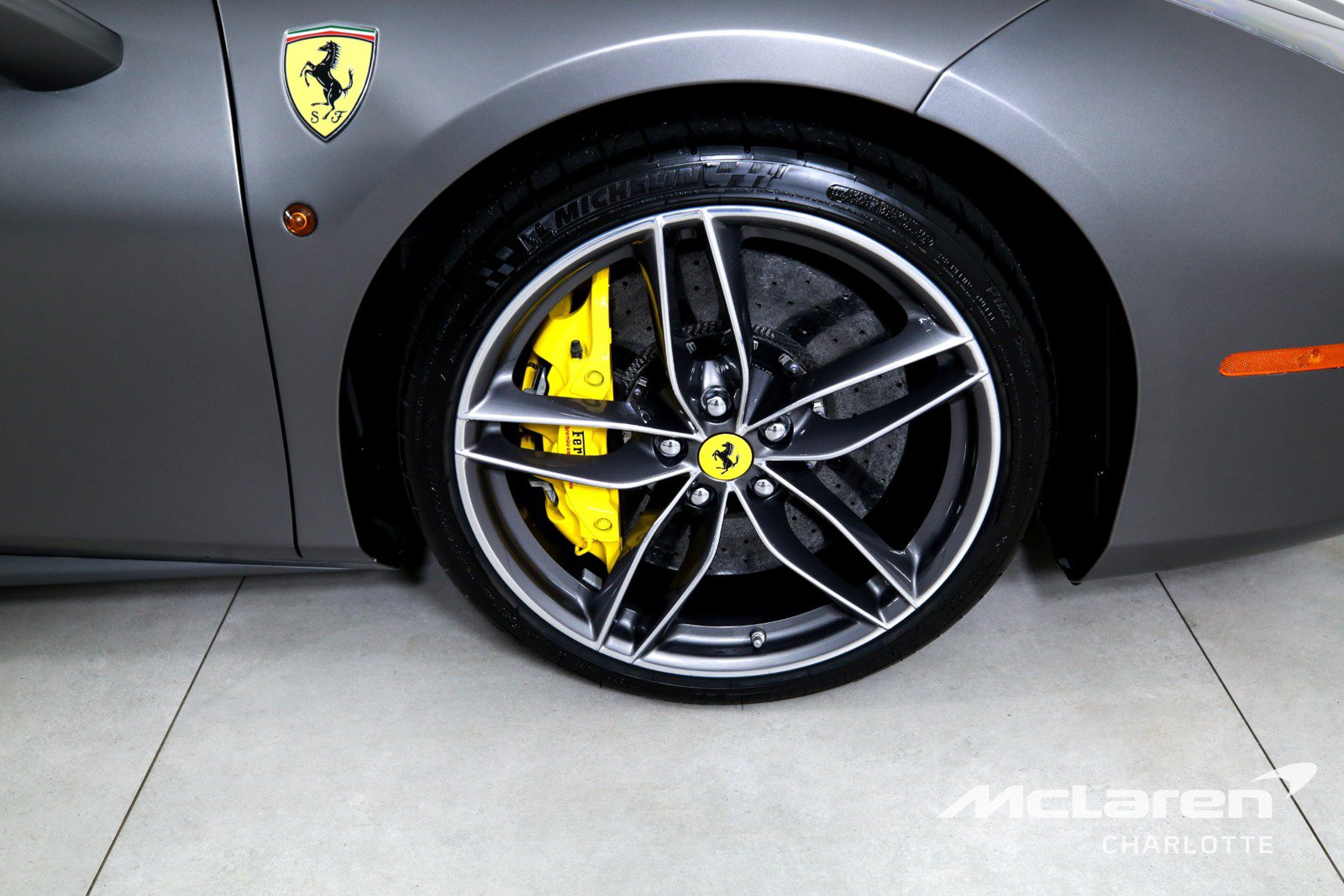 Used 2018 Ferrari 488 Spider RWD image 30