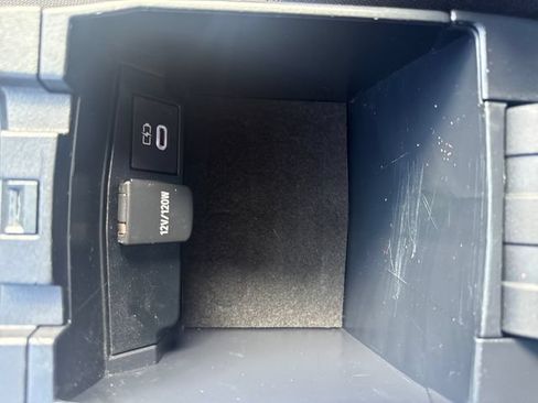 Used 2023 Toyota Corolla LE FWD image 25