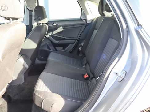 Used 2024 Volkswagen Jetta S image 8