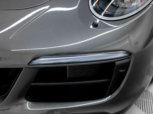 Used 2017 Porsche 911 Carrera GTS image 16