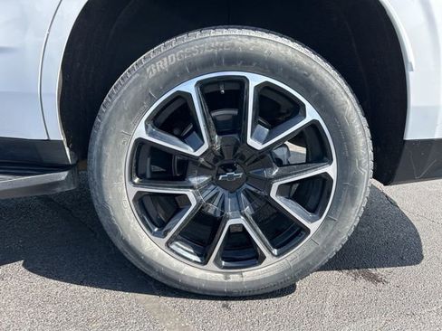 Used 2024 Chevrolet Tahoe RST w/ Luxury Package image 10