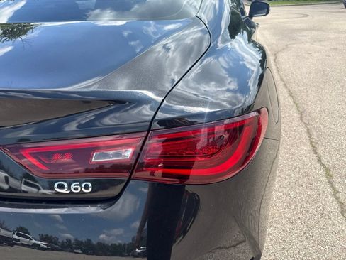 Used 2021 INFINITI Q60 3.0t Luxe RWD image 33