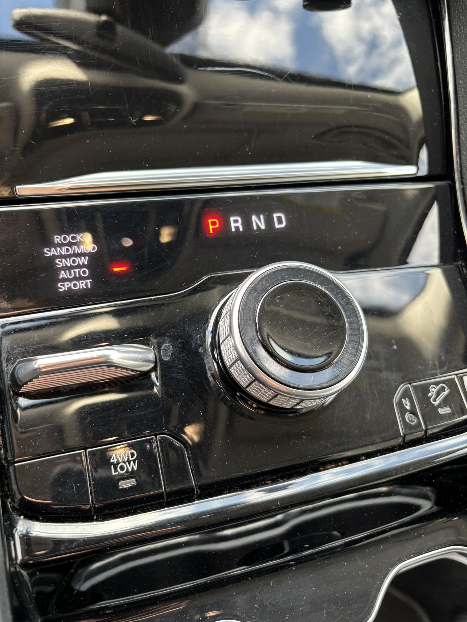 Used 2023 Jeep Grand Cherokee 4WD 4xe image 18