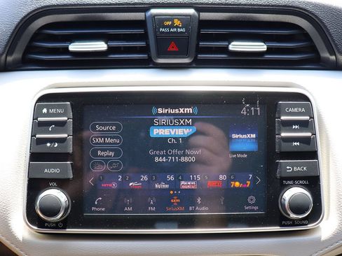 Used 2021 Nissan Versa SV FWD image 46