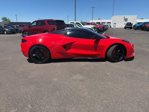 Used 2025 Chevrolet Corvette E-Ray w/ Stealth Interior Trim Package AWD/4WD image 8
