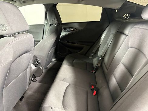 Used 2023 Chevrolet Malibu LT FWD image 35