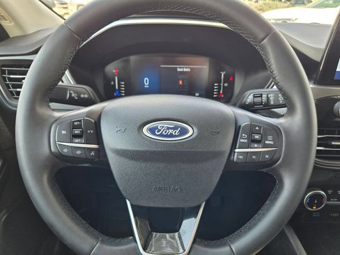 Used 2023 Ford Escape Active FWD image 11
