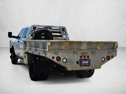 Used 2020 RAM 3500 Tradesman w/ Chrome Appearance Group AWD/4WD image 7