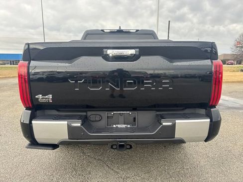 Used 2023 Toyota Tundra Limited w/ Power Package image 5