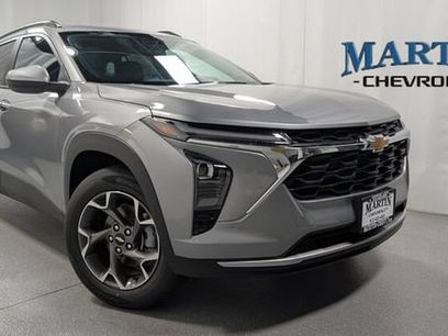 New 2026 Chevrolet Trax LT w/ Sunroof Package