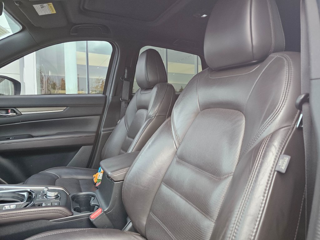 Used 2020 MAZDA CX-5 Signature AWD/4WD image 24