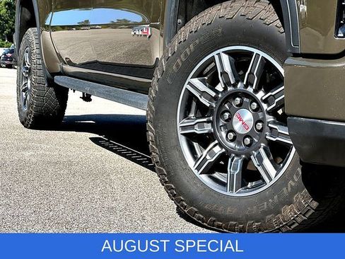Used 2024 GMC Sierra 1500 AT4 w/ Technology Package AWD/4WD image 2