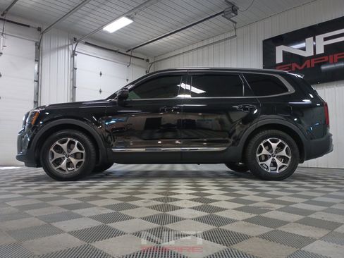 Used 2021 Kia Telluride EX AWD/4WD image 46
