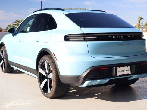 New 2025 Porsche Macan 4S Electric image 3