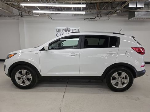Used 2011 Kia Sportage LX w/ Convenience Pkg AWD/4WD image 13