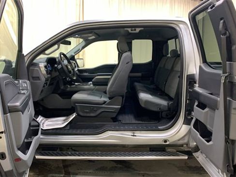 Used 2023 Ford F150 XLT w/ Equipment Group 302A High image 23