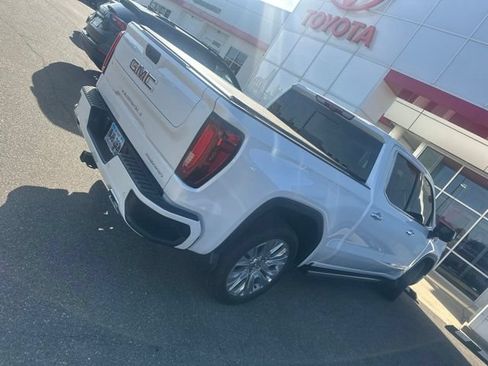 Used 2022 GMC Sierra 1500 Denali w/ Denali Reserve Package AWD/4WD image 6