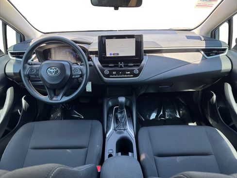 Used 2026 Toyota Corolla LE w/ Carpet Mat Package (TMS) FWD image 10