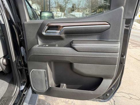 Used 2023 Chevrolet Silverado 1500 LT image 33