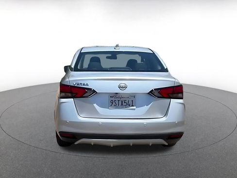 Used 2025 Nissan Versa SV FWD image 12