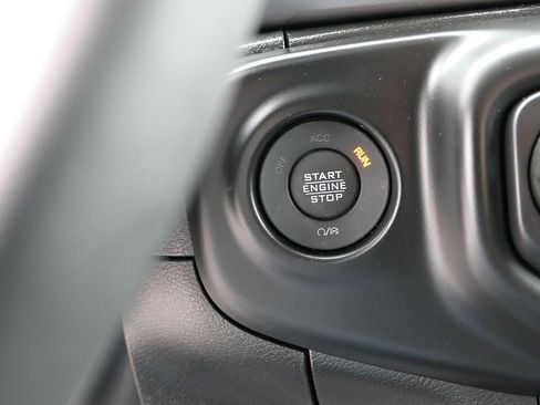 Used 2023 Jeep Wrangler Unlimited Sport AWD/4WD image 16