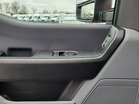 New 2026 Ford F250 XL w/ XL Off-Road Package image 17