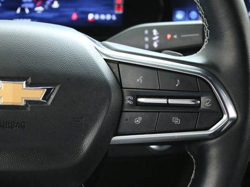 Used 2024 Chevrolet Traverse LT w/ LPO, Floor Liner Package FWD image 14