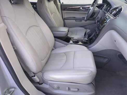 Used 2017 Buick Enclave Leather image 21