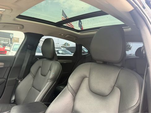 Used 2023 Volvo S90 B6 Plus AWD/4WD image 13