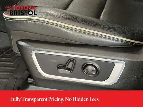 Used 2022 RAM 1500 Laramie AWD/4WD image 28