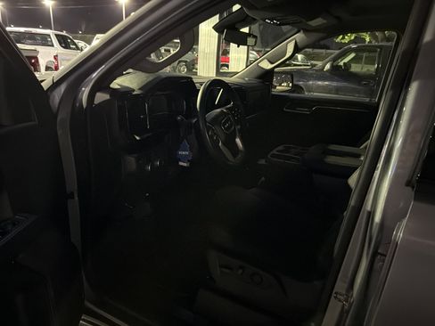Used 2024 GMC Sierra 1500 Elevation image 7