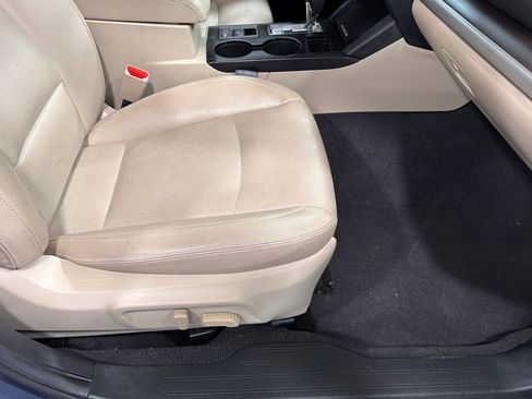 Used 2016 Subaru Legacy 2.5i Limited image 20