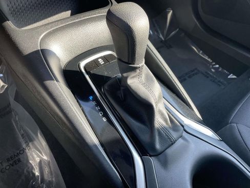 Used 2024 Toyota Corolla LE image 40