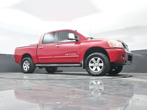 Used 2005 Nissan Titan LE w/ (U01) Nissan Navigation Pkg image 32