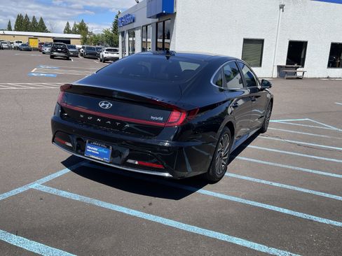 Certified 2023 Hyundai Sonata Limited FWD image 5