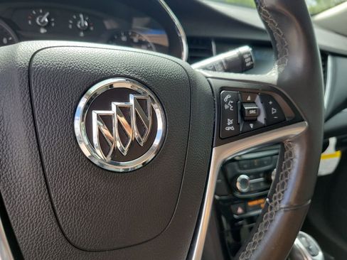 Used 2020 Buick Encore Preferred image 26