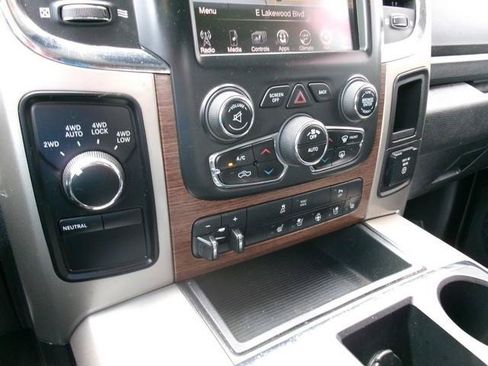 Used 2013 RAM 1500 Laramie w/ Convenience Group AWD/4WD image 13