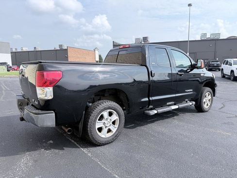 Used 2012 Toyota Tundra 4x4 Double Cab w/ SR5 Pkg image 5