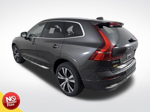 Used 2022 Volvo XC60 B5 Inscription w/ Advanced Package image 5