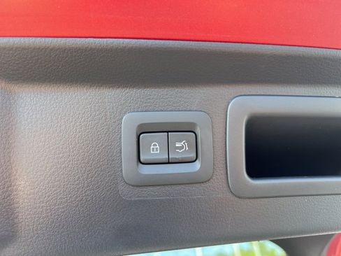 Certified 2025 MAZDA CX-50 2.5 Turbo w/ Premium Plus Pkg image 28