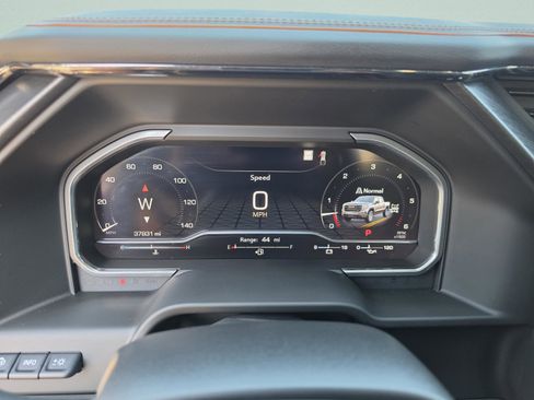 Certified 2023 GMC Sierra 1500 AT4 w/ AT4 Premium Package AWD/4WD image 37