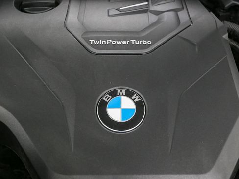 Used 2023 BMW X3 xDrive30i w/ Premium Package image 15