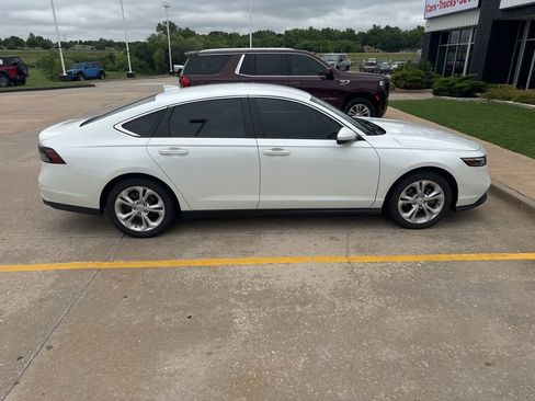 Used 2023 Honda Accord LX image 1