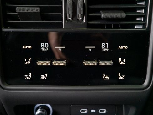 New 2026 Porsche Cayenne GTS image 43