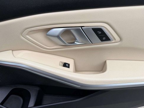 Used 2023 BMW 330i xDrive Sedan w/ Driving Assistance Package image 44