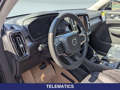 New 2025 Volvo XC40 B5 Core w/ Protection Package Premier image 8