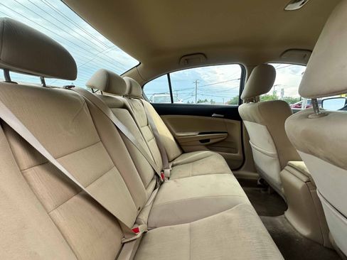 Used 2011 Honda Accord LX-P image 22