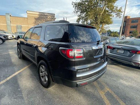 Used 2016 GMC Acadia SLE image 5